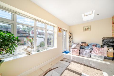40 Brookfields Avenue, Mitcham, CR4 4BN