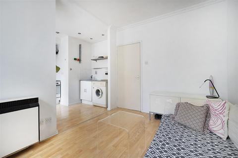 1 bedroom flat for sale, Wilmot Street, London