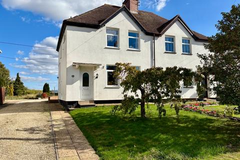 3 bedroom semi-detached house for sale, Winchcombe Road, Evesham WR11