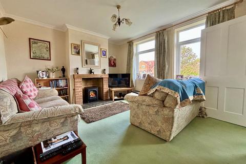3 bedroom semi-detached house for sale, Winchcombe Road, Evesham WR11
