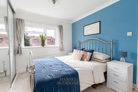 3 Cobbles Crescent, Crawley, RH10 8HA