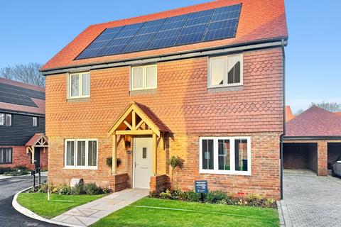 4 bedroom detached house for sale, Coningsby Road, Folkestone CT18