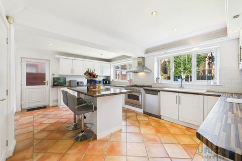 4 bedroom detached house for sale, Wolsey Close,  Thornton-Cleveleys, FY5