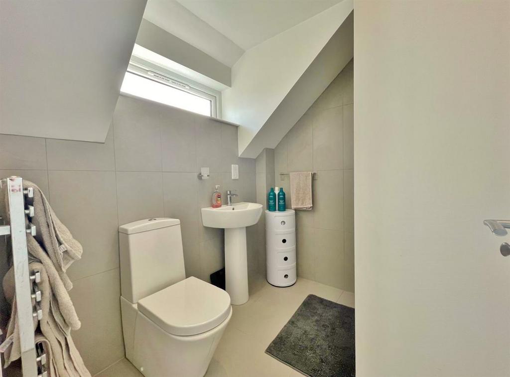 En-suite shower room