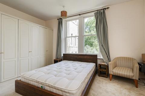2 bedroom apartment for sale, Holland Road, Shepherds Bush, W14