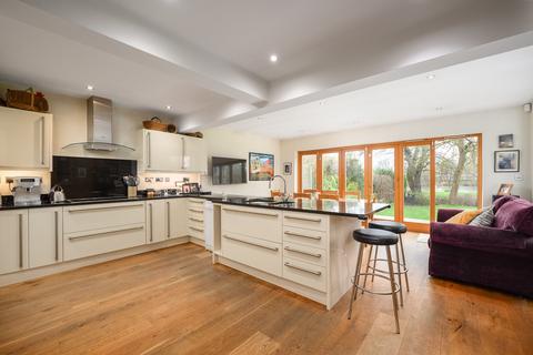 4 bedroom detached house for sale, Hamm Court, Weybridge, KT13