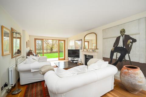 4 bedroom detached house for sale, Hamm Court, Weybridge, KT13