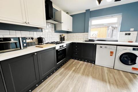 3 bedroom terraced house for sale, Heath Road, Spennymoor