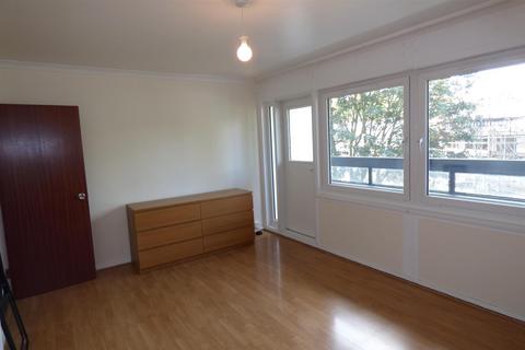 3 bedroom duplex for sale, Canute Gardens, London