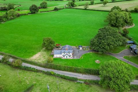 undefined, Fauls Green, Nr Whitchurch.