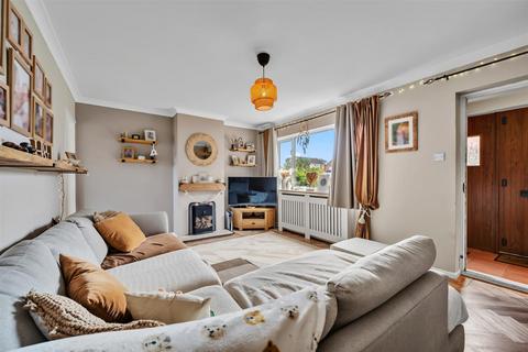 4 bedroom semi-detached house for sale, Fernwood Close, Shirland DE55