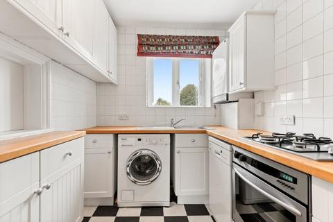 1 bedroom flat to rent, Blomfield Road, Little Venice, London