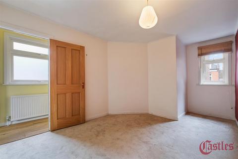 3 bedroom flat for sale, Nelson Road, N8