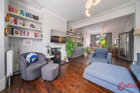 10 Tivoli Road, London, N8 8RE