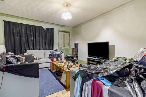 2 bedroom terraced house for sale, Argie Gardens, Leeds, LS4