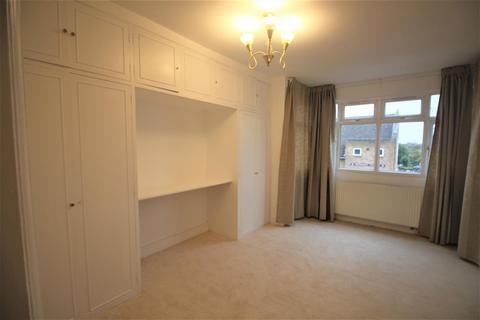 5 bedroom semi-detached house to rent, Garratt Road, Edgware, Greater London, HA8