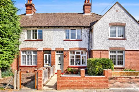 2 bedroom terraced house for sale, Cline Road, Guildford