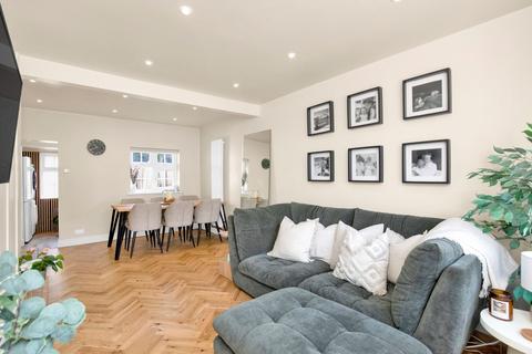 2 bedroom terraced house for sale, Cline Road, Guildford