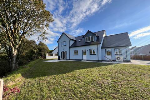 4 bedroom detached house for sale, Cross Inn, New Quay, SA44