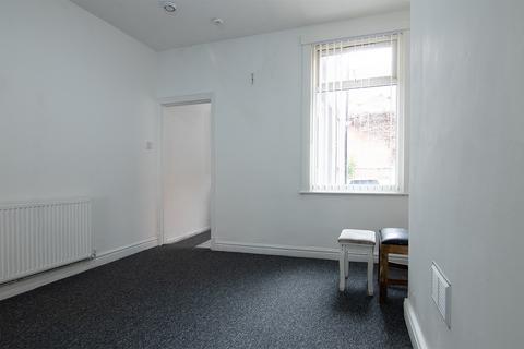 3 bedroom terraced house for sale, Mantle Road, Leicester LE3
