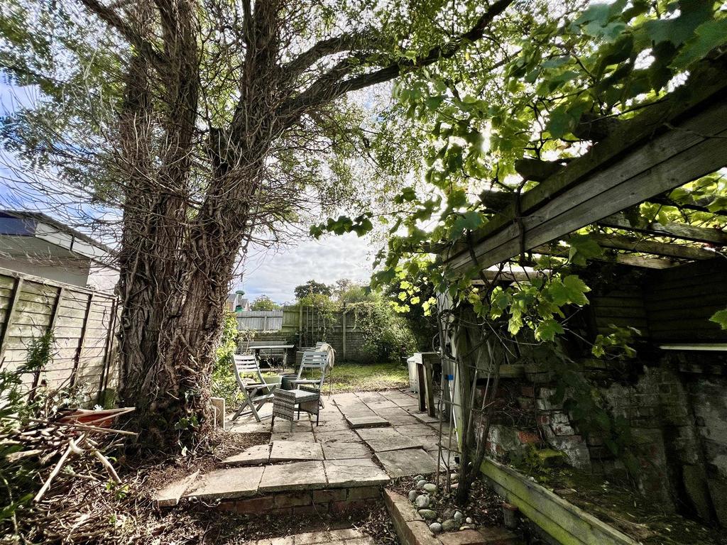 Rear Garden: