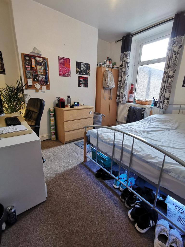 Bed 1
