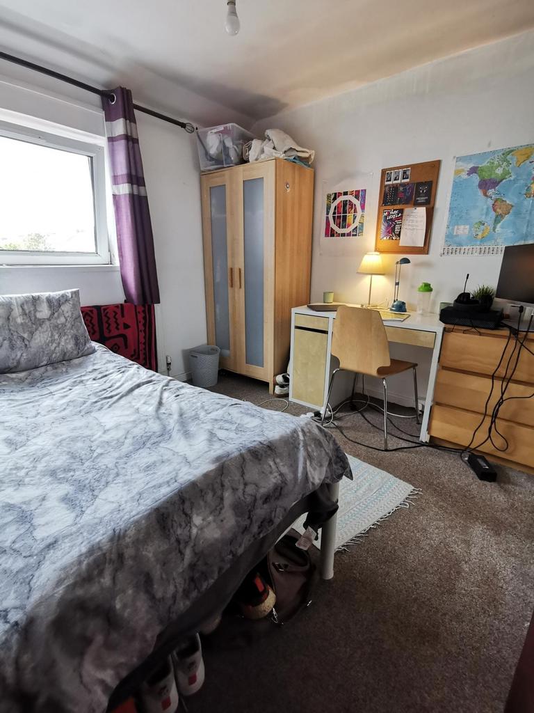 Bed 3