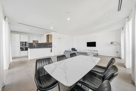 4 bedroom flat to rent, Fairbank House, 13 Beaufort Square, London