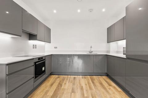 2 bedroom flat to rent, Wilson House, 95 York Road, Battersea, London