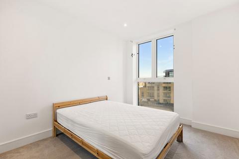 2 bedroom flat to rent, Wilson House, 95 York Road, Battersea, London