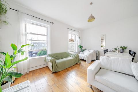 2 bedroom flat for sale, Peckham Rye, London, SE15
