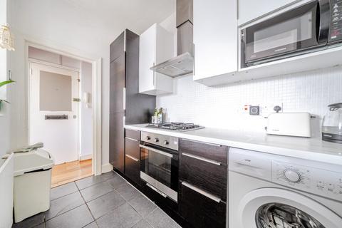 2 bedroom flat for sale, Peckham Rye, London, SE15