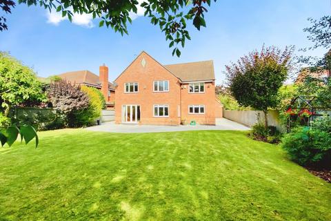 5 bedroom detached house for sale, Dwyer Close, Syston, LE7