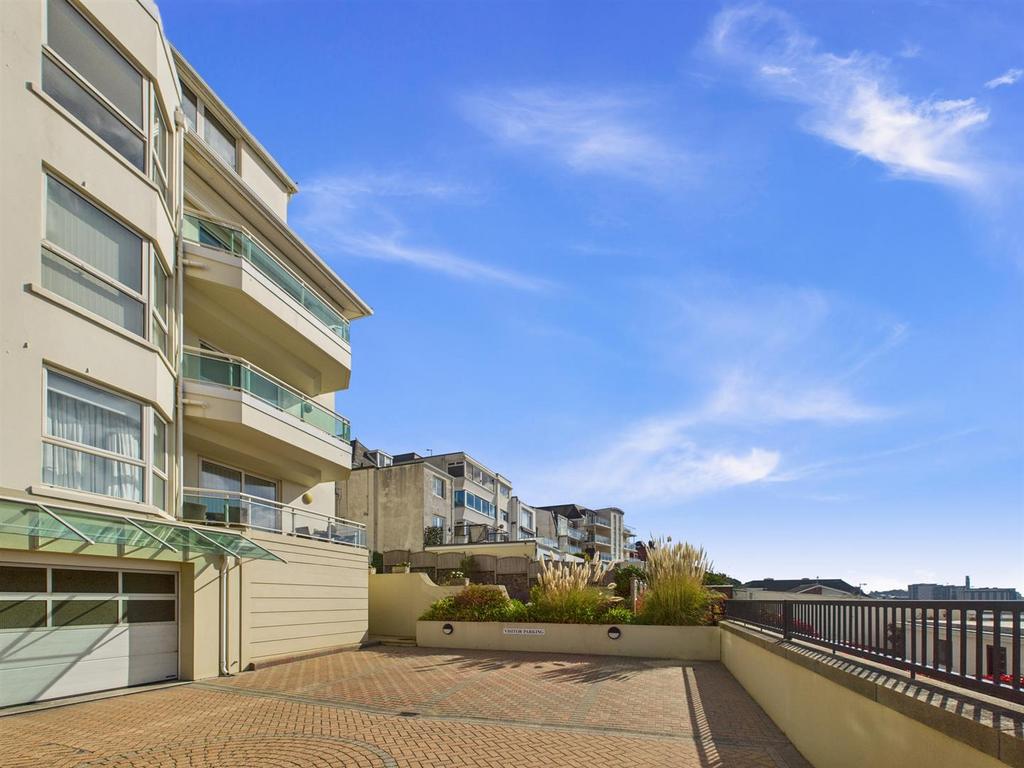 CAM05469 G0-PR0009-STILL032.jpg