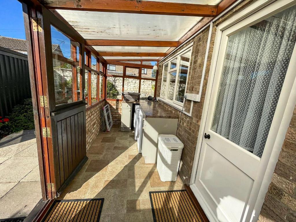 Tlc 560dce2f-1d9b-4bba-b926-a3bc1ba9f965 df1a059.j