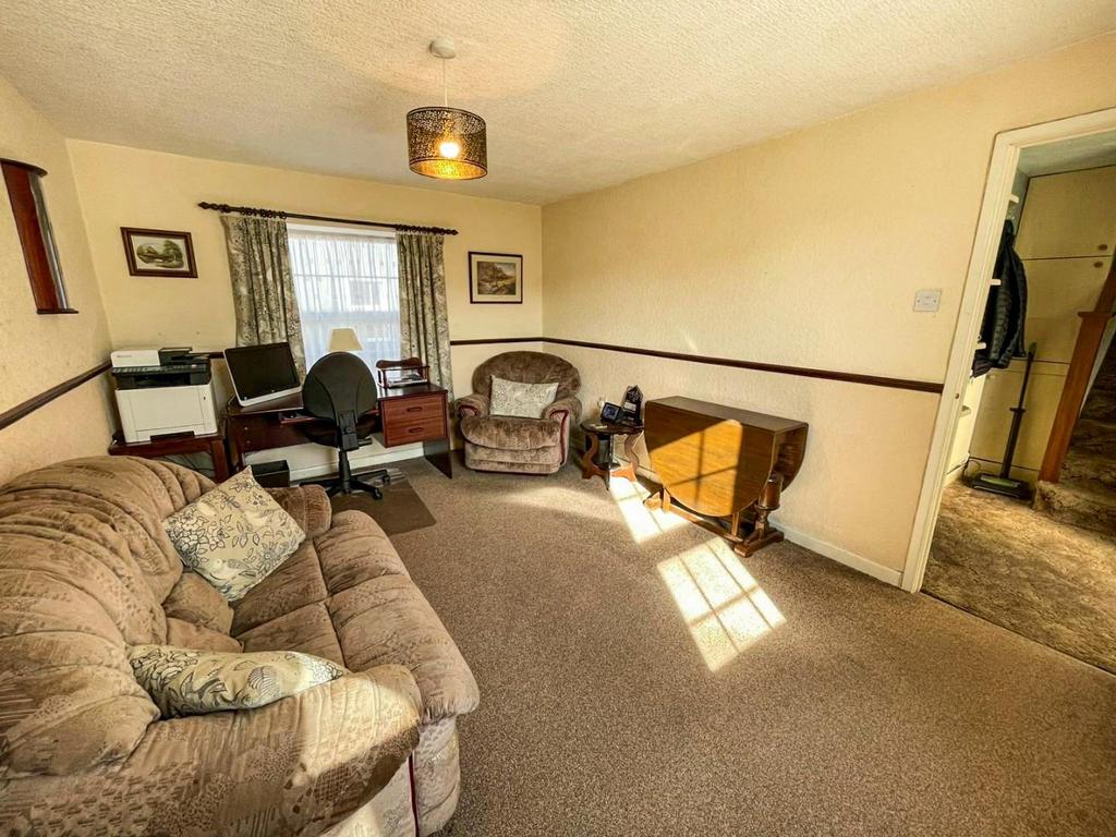 Tlc f9b1f0a2-a93c-470d-8e59-696bca17650a 56042b9.j