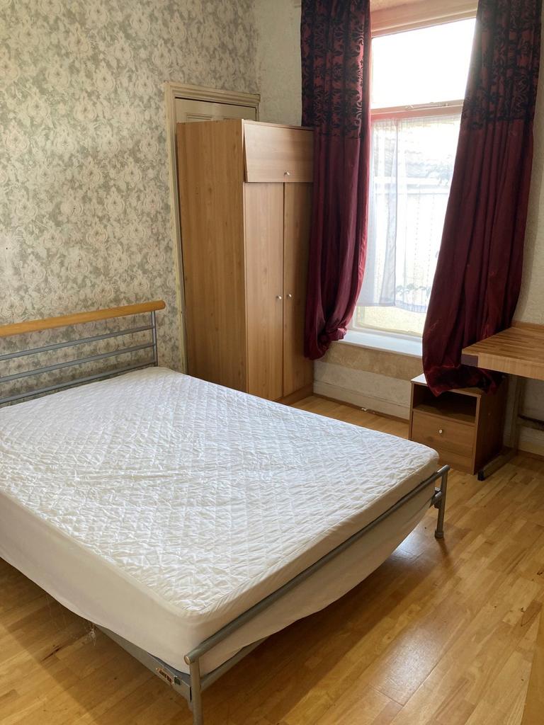 Bedroomm