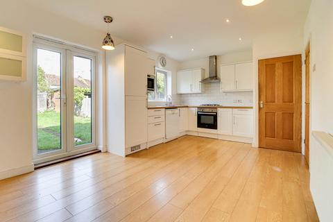 undefined, Kings Road, London Colney, AL2