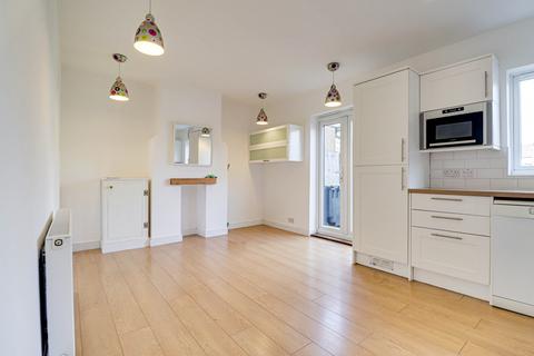undefined, Kings Road, London Colney, AL2