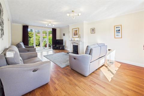 4 bedroom semi-detached house for sale, Kempton Close, Newbury, Berkshire, RG14