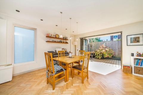 undefined, Bellgate Mews, London NW5
