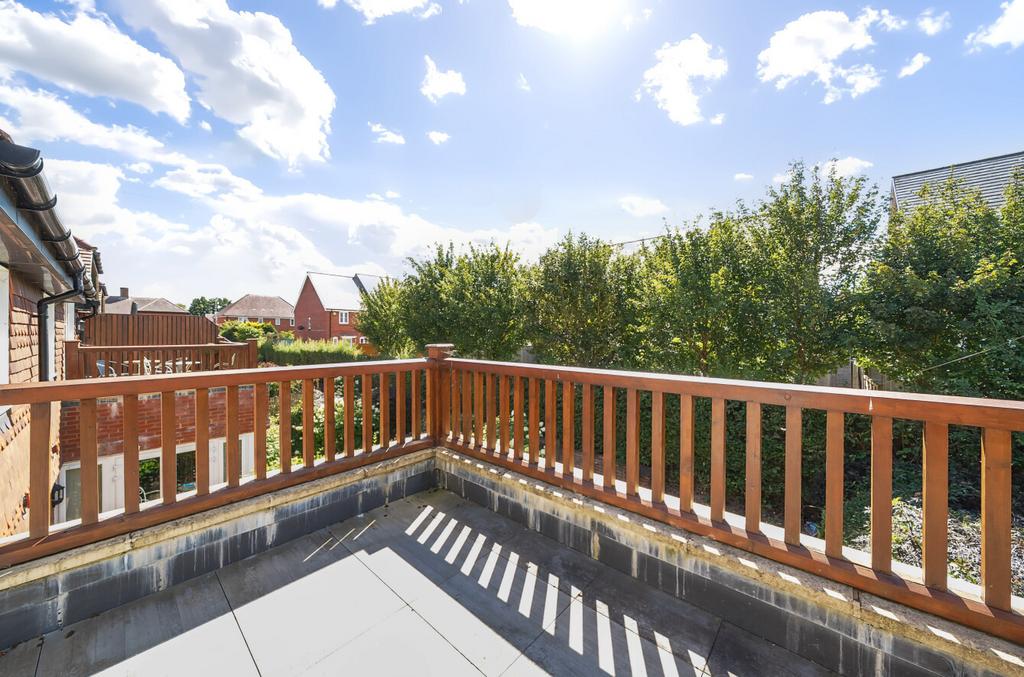 1339841-5-689e0da...