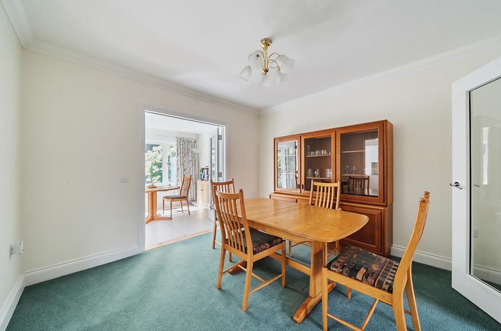 1339841-11-689e0e...