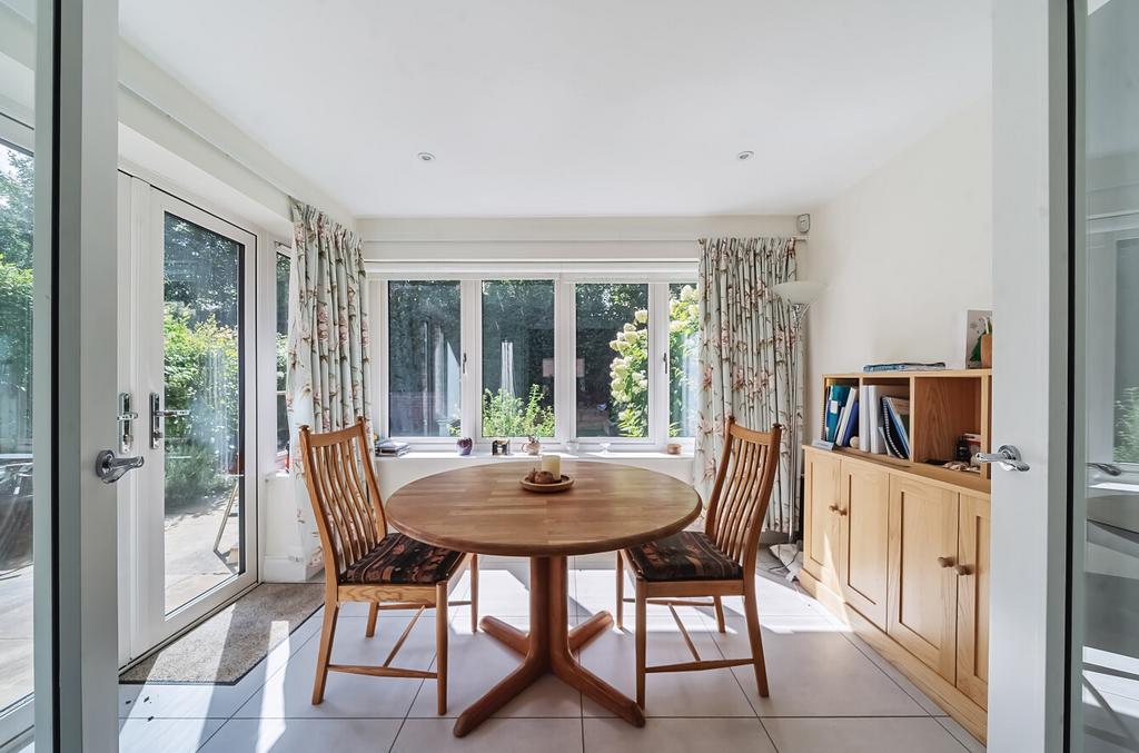 1339841-10-689e0e...