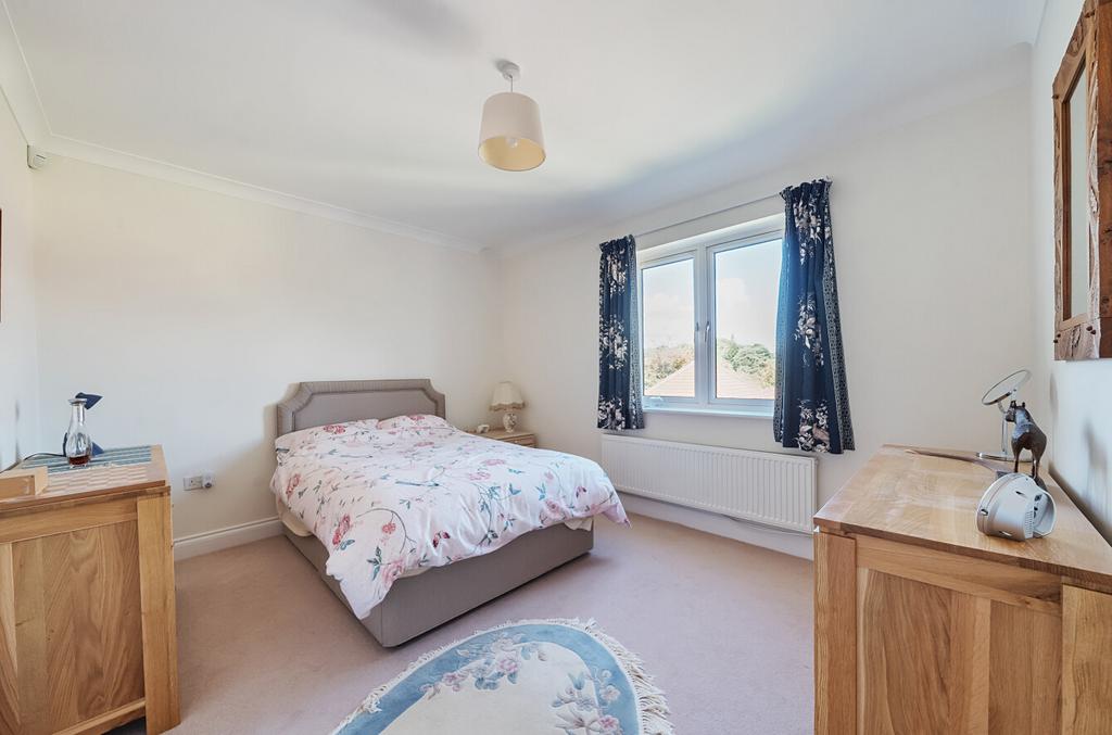 1339841-2-689e0d1...