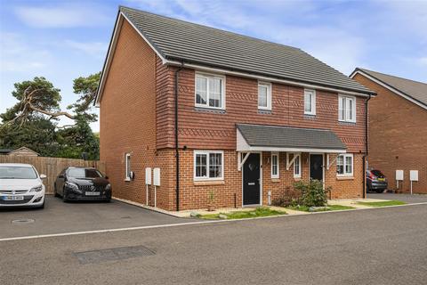 3 bedroom semi-detached house for sale, Montgomery way, Seaford