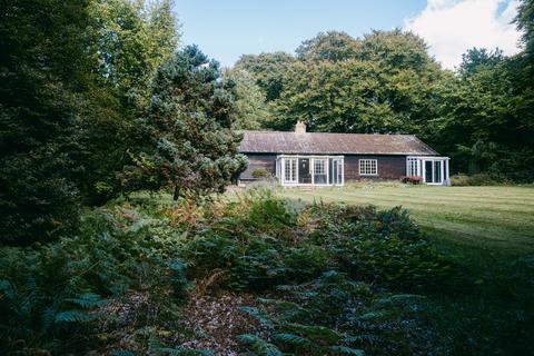 undefined, Dunsmore Village, Wendover HP22