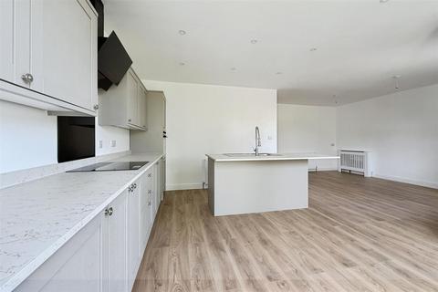 2 bedroom semi-detached bungalow for sale, Grange Crescent, Anlaby, Hull