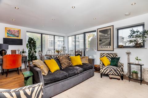 2 bedroom apartment for sale, Olivia Court, Hythe, CT21