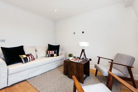 2 bedroom flat to rent,  Dawes Road, London SW6